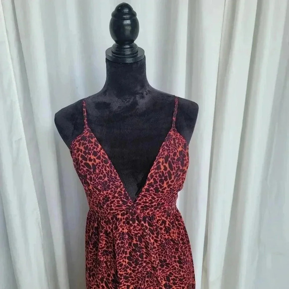 NWT AMERICA and BEYOND Lace-Up Back Red Tiered Sheer Maxi Dress Cover up M - Picture 11 of 11